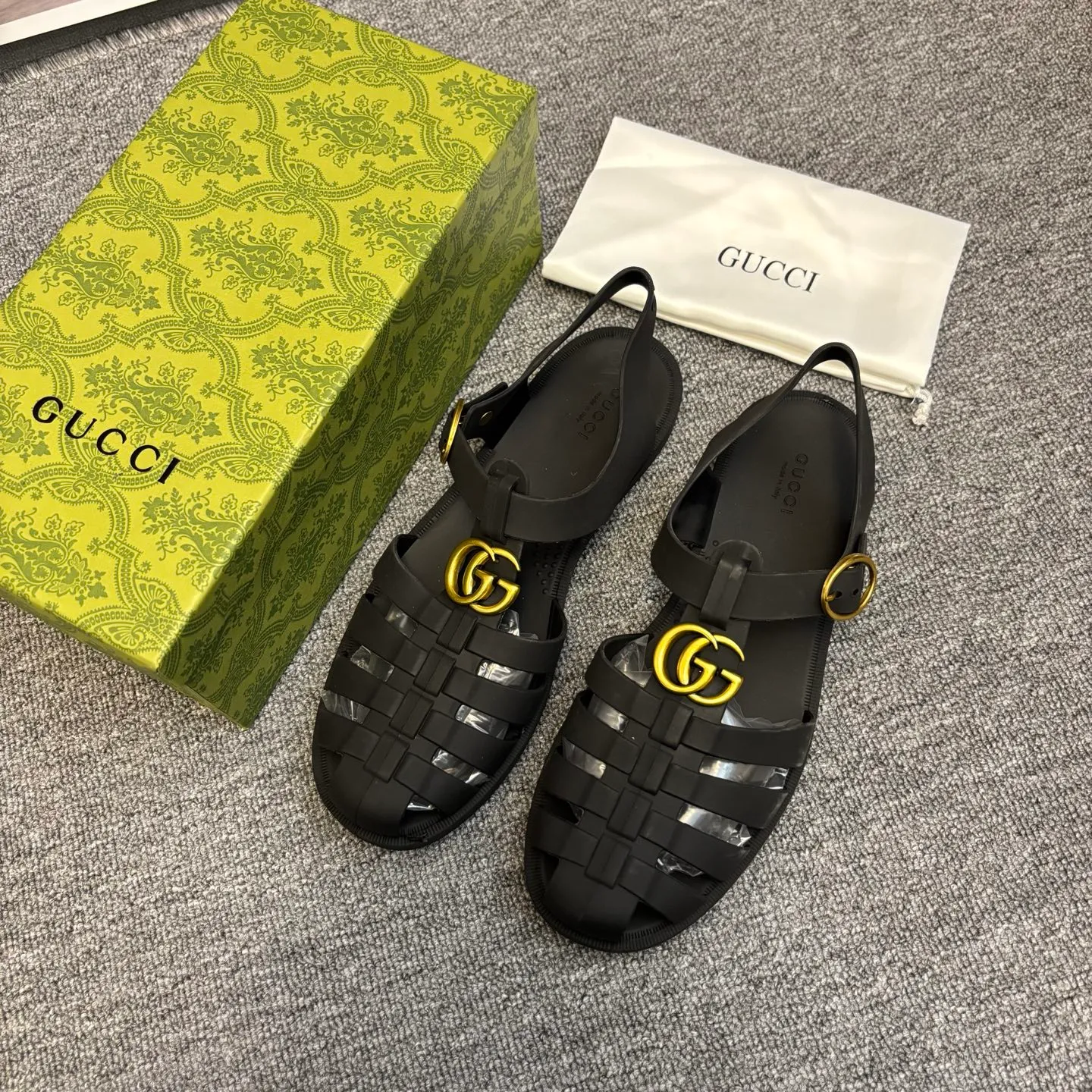 Men's shoes 260💰 [Gucci] Counter quality, top-quality original goods, real photos! Original TPU material, fine workmanship, comfortable; genuine 1:1 replica Size: 36 ~ 46